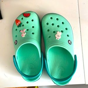 Crocs - with Jibbits